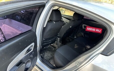 Chevrolet Cruze II, 2012 год, 600 000 рублей, 9 фотография