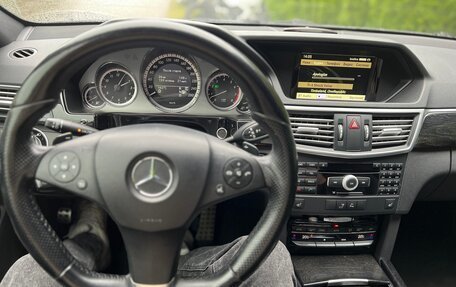Mercedes-Benz E-Класс, 2010 год, 1 450 000 рублей, 11 фотография