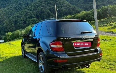 Mercedes-Benz M-Класс, 2009 год, 2 500 000 рублей, 5 фотография