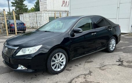 Toyota Camry, 2014 год, 1 699 000 рублей, 3 фотография