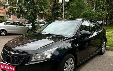 Chevrolet Cruze II, 2012 год, 850 000 рублей, 2 фотография