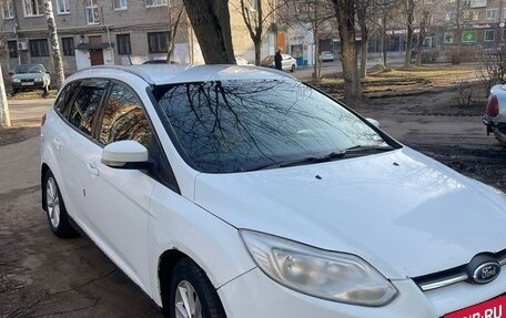 Ford Focus III, 2014 год, 500 000 рублей, 3 фотография