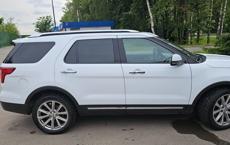 Ford Explorer VI, 2017 год, 2 465 000 рублей, 3 фотография