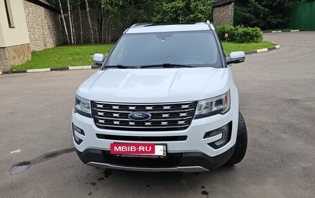 Ford Explorer VI, 2017 год, 2 465 000 рублей, 2 фотография