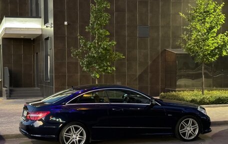 Mercedes-Benz E-Класс, 2011 год, 1 490 000 рублей, 5 фотография