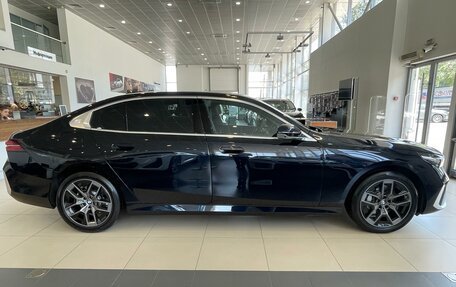 BMW 5 серия, 2024 год, 7 779 000 рублей, 6 фотография