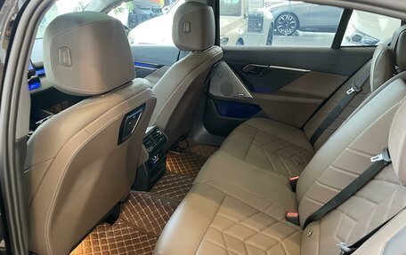 BMW 5 серия, 2024 год, 7 779 000 рублей, 20 фотография