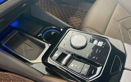 BMW 5 серия, 2024 год, 7 779 000 рублей, 18 фотография