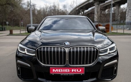 BMW 7 серия, 2021 год, 10 000 000 рублей, 1 фотография