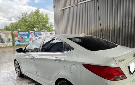 Hyundai Solaris II рестайлинг, 2014 год, 700 000 рублей, 3 фотография