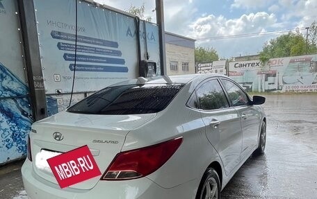 Hyundai Solaris II рестайлинг, 2014 год, 700 000 рублей, 5 фотография