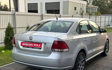 Volkswagen Polo VI (EU Market), 2011 год, 735 000 рублей, 5 фотография