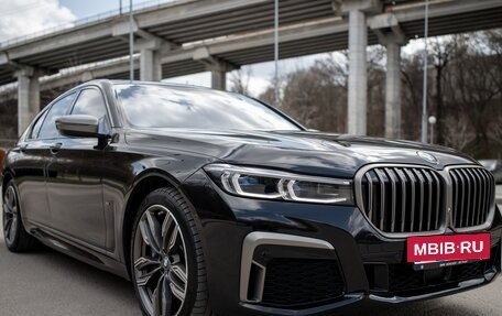 BMW 7 серия, 2021 год, 10 000 000 рублей, 3 фотография