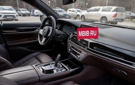 BMW 7 серия, 2021 год, 10 000 000 рублей, 22 фотография