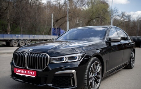 BMW 7 серия, 2021 год, 10 000 000 рублей, 13 фотография