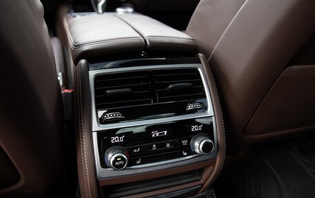BMW 7 серия, 2021 год, 10 000 000 рублей, 33 фотография