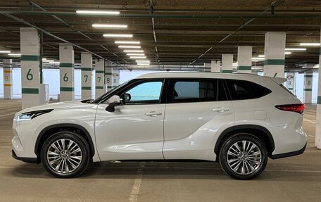 Toyota Highlander, 2025 год, 5 200 000 рублей, 5 фотография