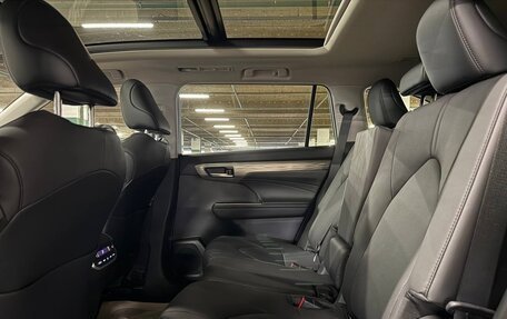 Toyota Highlander, 2025 год, 5 200 000 рублей, 27 фотография
