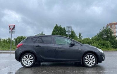 Opel Astra J, 2010 год, 750 000 рублей, 1 фотография