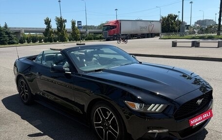 Ford Mustang VI рестайлинг, 2017 год, 2 900 000 рублей, 8 фотография
