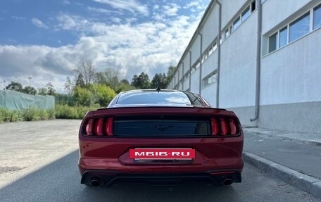 Ford Mustang VI рестайлинг, 2020 год, 3 250 000 рублей, 4 фотография