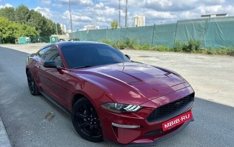 Ford Mustang VI рестайлинг, 2020 год, 3 250 000 рублей, 6 фотография