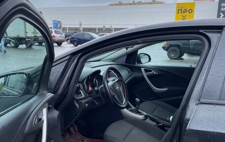 Opel Astra J, 2010 год, 750 000 рублей, 5 фотография