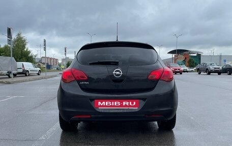 Opel Astra J, 2010 год, 750 000 рублей, 2 фотография