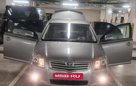 Toyota Avensis III рестайлинг, 2008 год, 1 090 000 рублей, 2 фотография