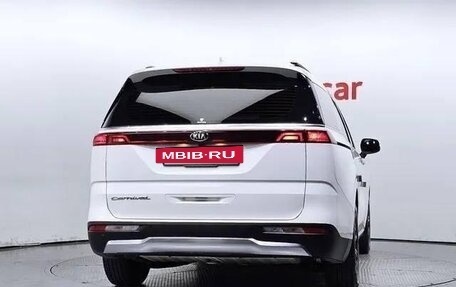 KIA Carnival, 2021 год, 2 620 000 рублей, 4 фотография