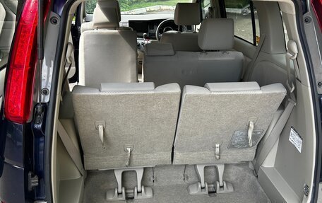 Toyota ISis I, 2009 год, 1 550 000 рублей, 14 фотография