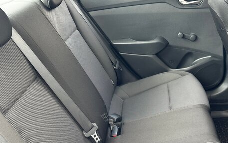 Hyundai Solaris II рестайлинг, 2017 год, 1 255 000 рублей, 12 фотография