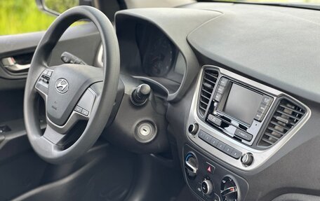 Hyundai Solaris II рестайлинг, 2017 год, 1 255 000 рублей, 13 фотография