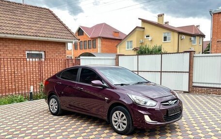 Hyundai Solaris II рестайлинг, 2012 год, 735 000 рублей, 11 фотография