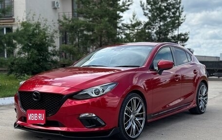 Mazda Axela, 2015 год, 1 890 000 рублей, 1 фотография
