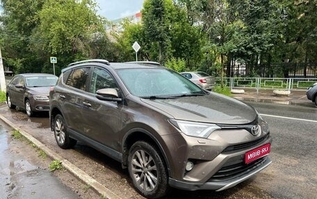 Toyota RAV4, 2018 год, 3 100 000 рублей, 1 фотография