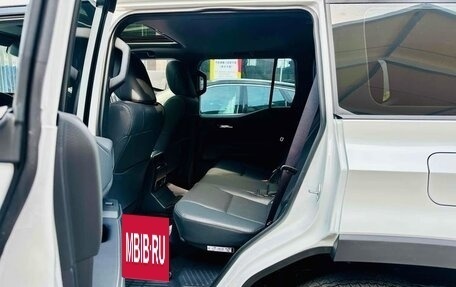 Toyota Land Cruiser Prado, 2025 год, 8 950 000 рублей, 13 фотография