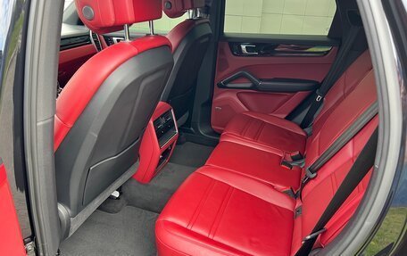 Porsche Cayenne III, 2018 год, 6 500 000 рублей, 10 фотография
