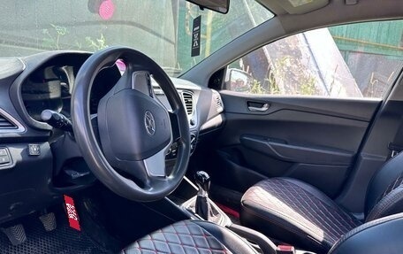 Hyundai Solaris II рестайлинг, 2018 год, 780 000 рублей, 3 фотография