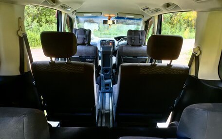 Nissan Serena IV, 2011 год, 1 220 000 рублей, 9 фотография