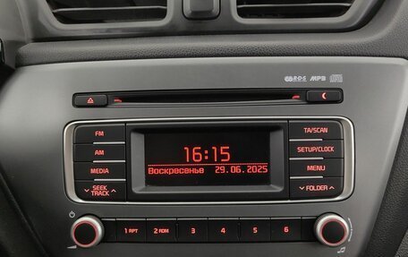 KIA Rio III рестайлинг, 2015 год, 1 050 000 рублей, 17 фотография