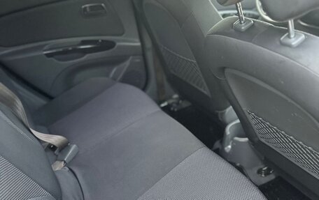 KIA Rio II, 2011 год, 547 000 рублей, 10 фотография