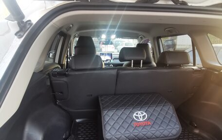 Toyota RAV4, 2021 год, 3 600 000 рублей, 7 фотография