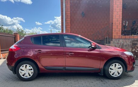 Renault Megane III, 2014 год, 890 000 рублей, 5 фотография
