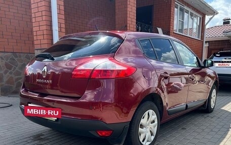Renault Megane III, 2014 год, 890 000 рублей, 4 фотография