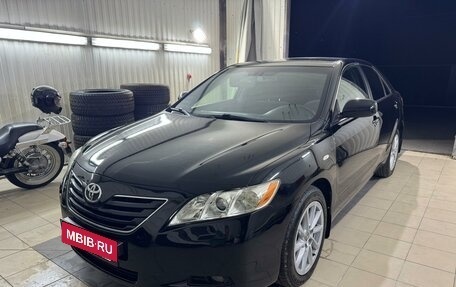 Toyota Camry, 2007 год, 1 450 000 рублей, 2 фотография