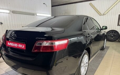 Toyota Camry, 2007 год, 1 450 000 рублей, 4 фотография