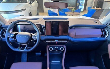 Skoda Kodiaq, 2025 год, 5 500 000 рублей, 7 фотография