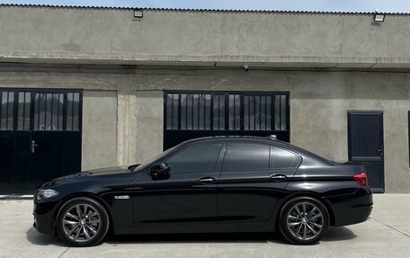 BMW 5 серия, 2015 год, 2 550 000 рублей, 3 фотография