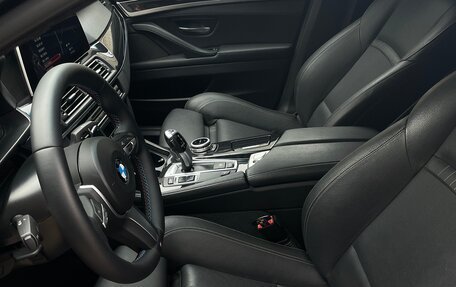 BMW 5 серия, 2015 год, 2 550 000 рублей, 7 фотография